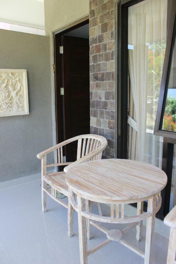 Paranyogan Homestay Uluwatu Exterior foto